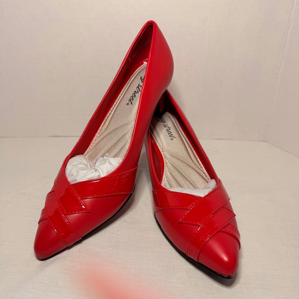 Vintage Easy Womens Red Pointed Toe Kitten Heel Pumps Size 8.5 Pin Up Secretary